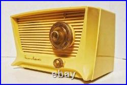 1958 Atomic Mid Century Roger Majestic AM Tube Radio Excellent