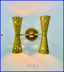 Atomic 50's 60s Style mid-Century Modern Bow tie Dual Cone Wall Sconce lamp Atomic 50's 60s Style mid-Century Modern Bow tie Dual Cone Wall Sconce lamp
