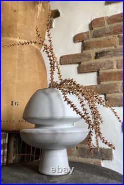 MCM Ikebana Pottery Vase Space Age Sputnik Atomic Handmade 24 cm Tall Ivory