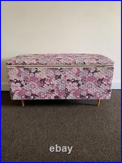 MID Century Atomic Flower Power Cotton Upholstered Ottoman Chest / Window Seat MID Century Atomic Flower Power Cotton Upholstered Ottoman Chest / Window Seat