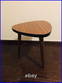 Mid Century Atomic Guitar Pick Tripod Table Plant Stand Vintage Side Table