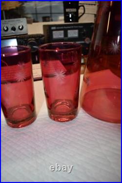 Mid Century Modern Etched Atomic Starbursts Pitcher And 5 Glasses In Cranberry