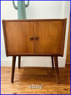 Mid Century Vinyl Record Cabinet 1950s Atomic Courier Delivery Available