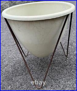 Vintage 1950s 60s Beige Plastic Tripod Planter Atomic Era Mid Century MCM Modern