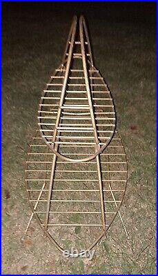 Vintage Atomic Mid Century Modern MCM Gold Wire Magazine Rack Fire Log Holder