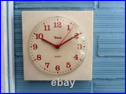 Vintage Clock Wall Mid Century Insa Space Age UFO Atomic Design Plastic Pop