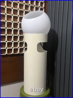 Vintage Kartell White Mid Century 3ft Floor Lamp Space Age Sputnik Atomic Italy Vintage Kartell White Mid Century 3ft Floor Lamp Space Age Sputnik Atomic Italy