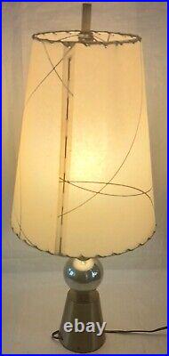 Vintage Mid Century 1950s Atomic Age Table Lamp withMetal Base Fiberglass Shade