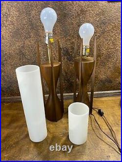 Vintage PAIR Mid Century Adrian Pearsall MODELINE Teak Atomic Rocket Lamps MCM