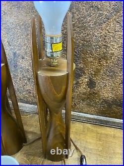 Vintage PAIR Mid Century Adrian Pearsall MODELINE Teak Atomic Rocket Lamps MCM